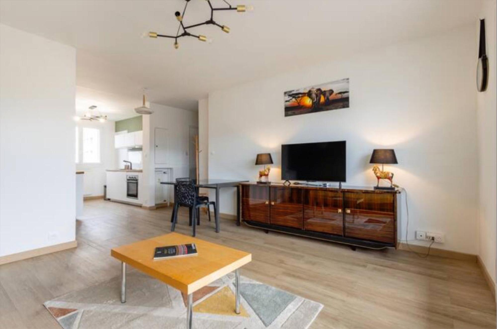 Logement Autour De Moi * * * * * ชองเบรี ภายนอก รูปภาพ
